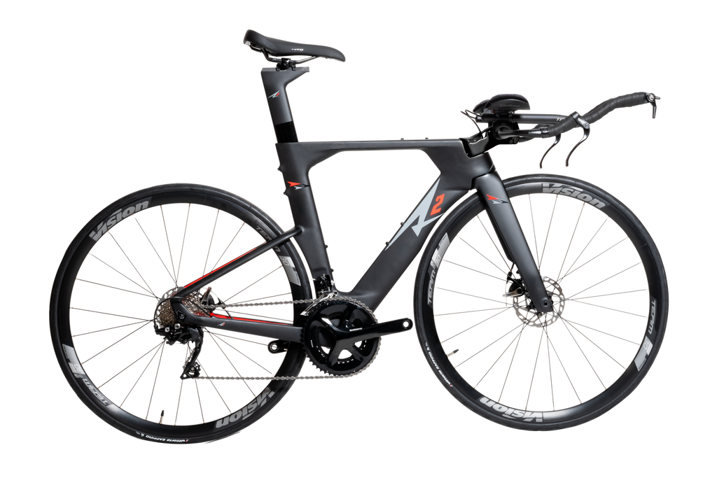 【室内保管】Trek ロードバイク Shimano 105 ブラック/オレンジ TREK 2024年モデル】新型105 12速搭載モデル発表 | トレック
