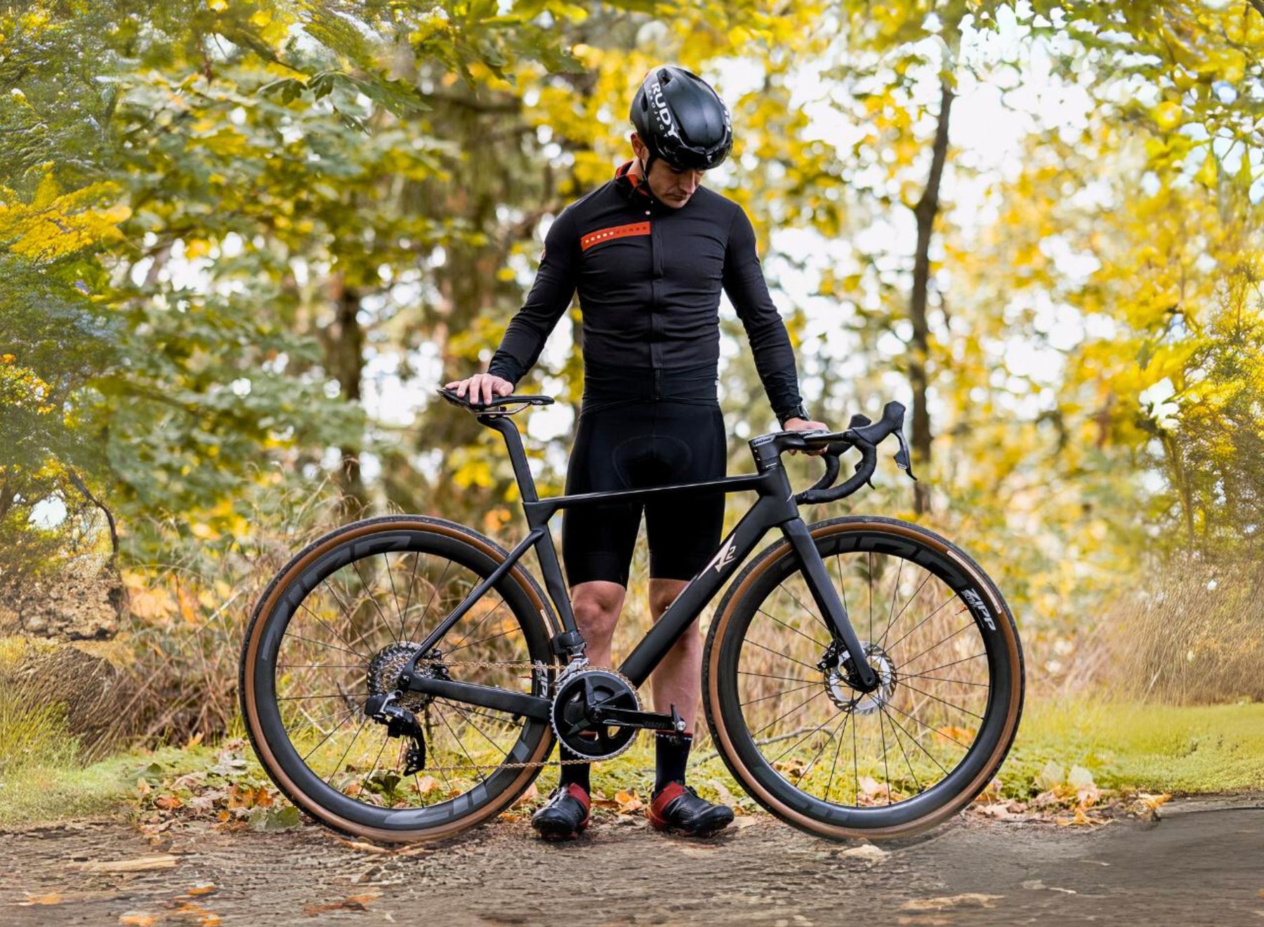 A2 Rogue all-road bike on an Oregon backroad
